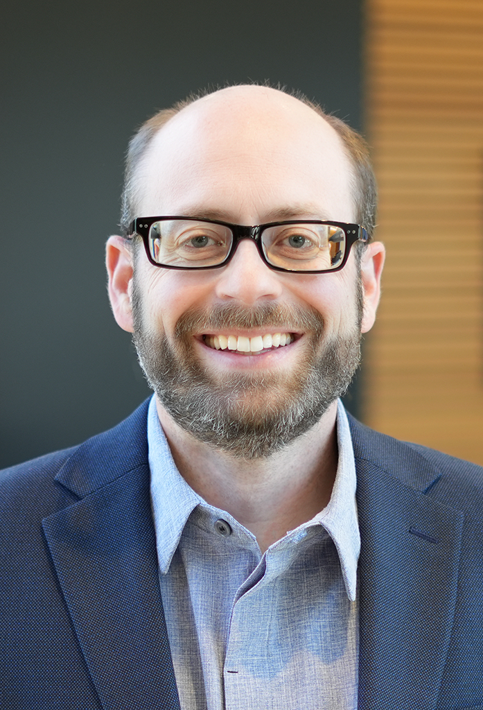 Jeremy-Erb-697×1024